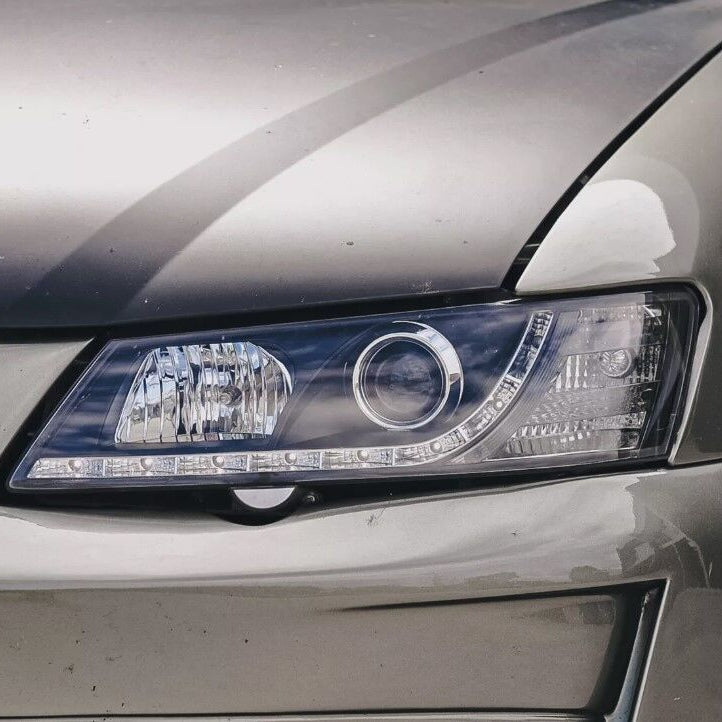 Black DRL LED Projector Head Lights Fit For Holden Commodore VY UTE 2002-2004 - image 9