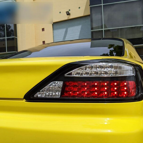 Yashio Factory Black Dynamic LED Tail Lights Fit For Nissan Silvia 200SX S15 Spec R 1999-2002 - image 9