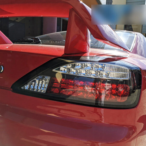 Yashio Factory Black Dynamic LED Tail Lights Fit For Nissan Silvia 200SX S15 Spec R 1999-2002 - image 11